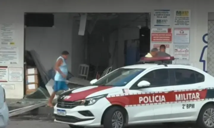 Quadrilha explode cofre e rouba posto de gasolina em Campina Grande
