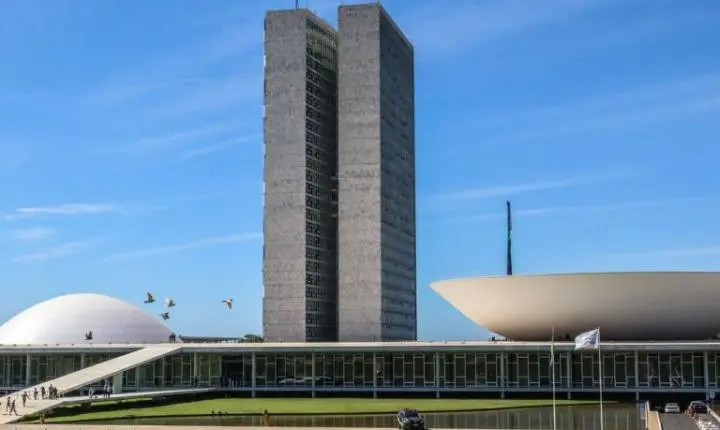 Prazo para Executivo enviar orçamento de 2027 termina nesta segunda