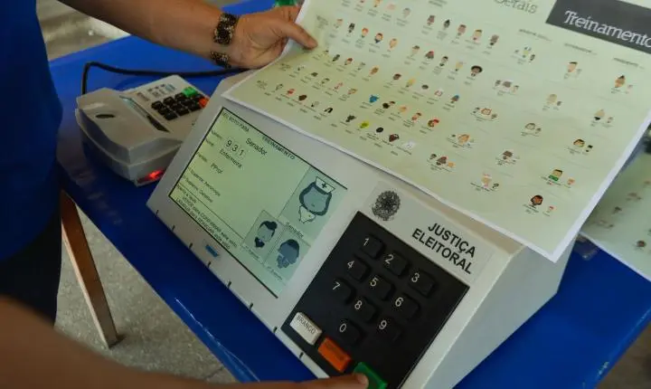 Prazo final para regularizar ou emitir título de eleitor encerra nesta quarta-feira
