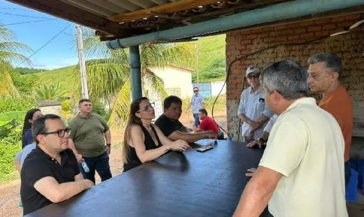 Prefeita articula nova adutora e avança em projeto que promete reforçar abastecimento em Bom Jesus