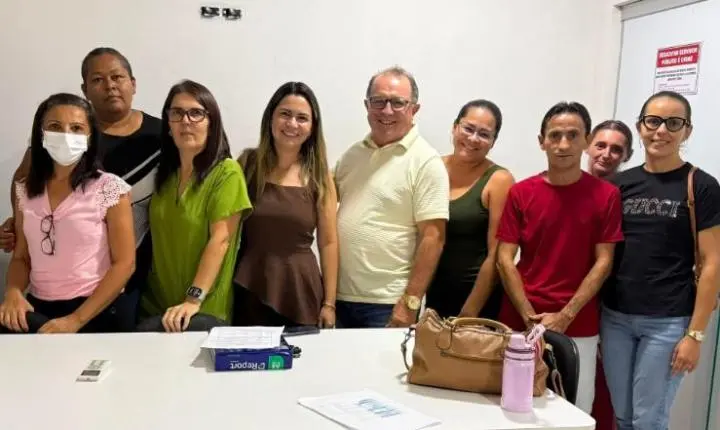 Prefeito de Bonito de Santa Fé reforça compromisso com atendimento humanizado durante reuniões na saúde