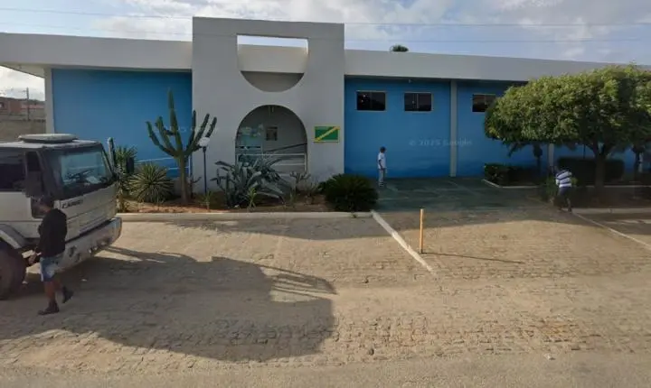 Prefeitura de Água Branca lança concursos públicos com 24 vagas e salários