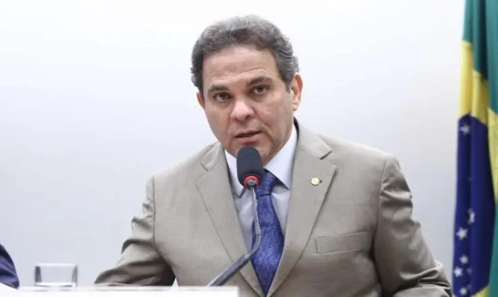 Novo projeto exige percentual mínimo de polpa de açaí no mercado