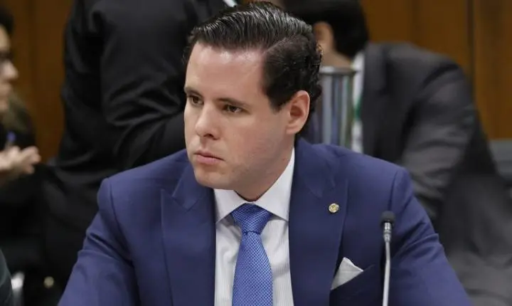 Projeto de lei proíbe perdão e benefícios para crimes contra crianças