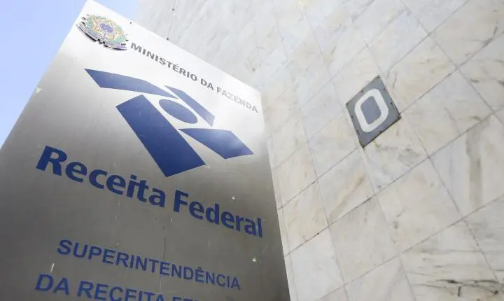 Receita Federal estima arrecadação de R$ 17,2 bilhões com imposto de renda sobre dividendos