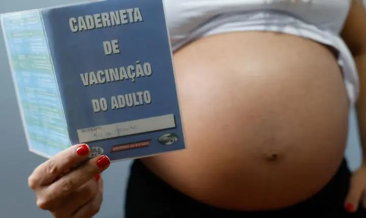 Vacinação de gestantes: baixa imunização contra covid e gripe preocupa especialistas