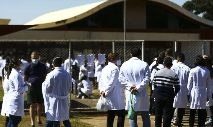 Segunda etapa do Revalida acontece neste fim de semana para médicos com diplomas estrangeiros