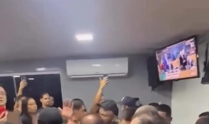 Confusão marca votação na Câmara de Bayeux nesta terça-feira