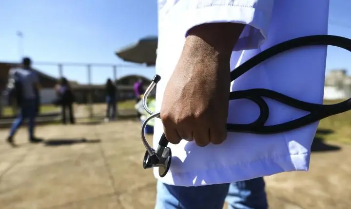 STJ valida punições a faculdades de medicina com nota baixa no Enamed