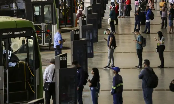Tarifa zero no transporte público pode ampliar acesso à saúde, aponta estudo da UnB