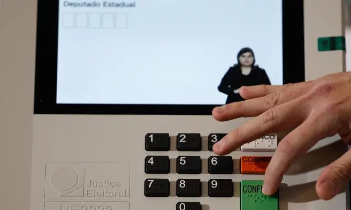 TRE-RJ muda 66 locais de votação para garantir segurança nas eleições e combater o crime