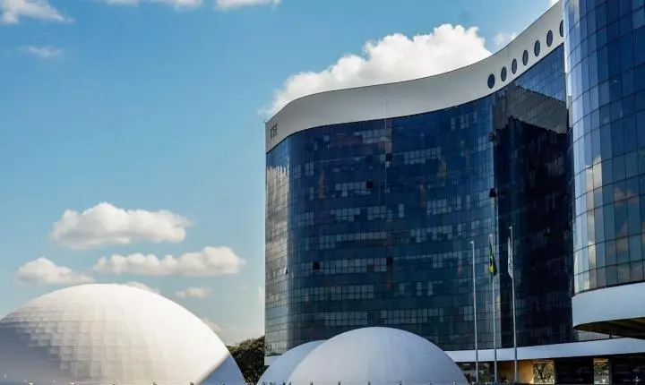 Aplicativo pardal registra denúncias eleitorais no brasil