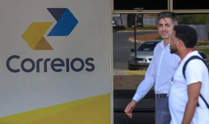 Tribunal define que greve dos Correios não é abusiva e exige retorno
