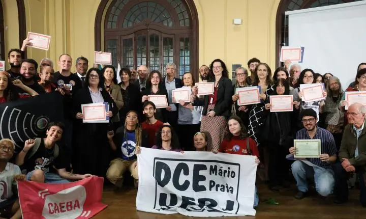 UFRJ concede diplomas póstumos a estudantes e professores vítimas da ditadura