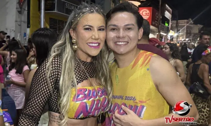 VÍDEO: Bloquinho da Tia Jú arrasta multidão e abre oficialmente o Carnaval de Cajazeiras com recorde de público