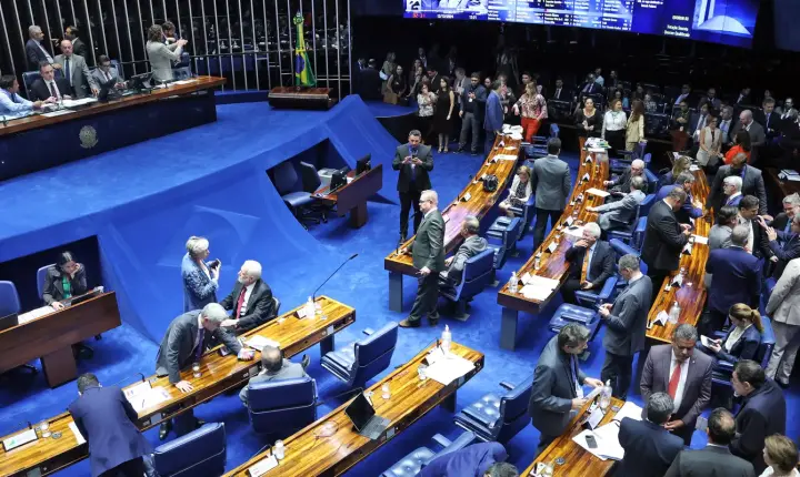 PL elege 19 senadores e lidera nova composição do Senado Federal para 2027