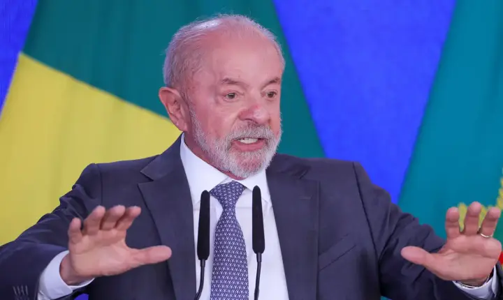 Lula defende alteração na maioridade penal para crimes hediondos em sabatina