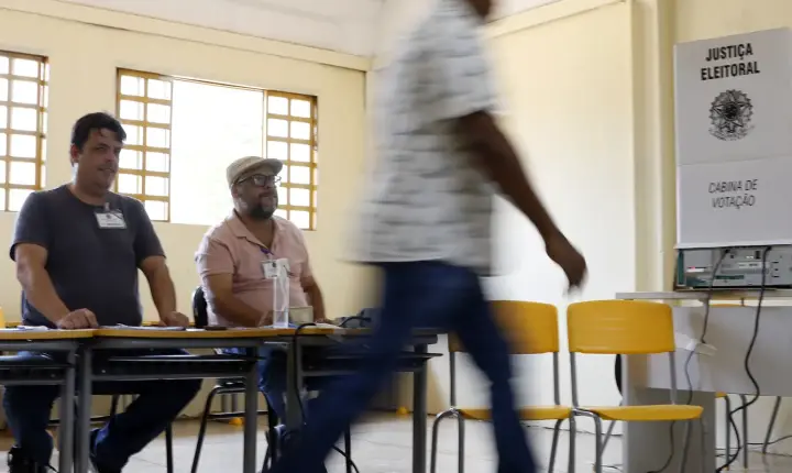 Mais de 158 milhões de eleitores vão às urnas nas eleições de 2026